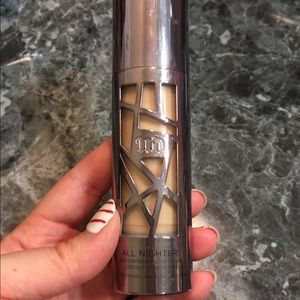 Urban Decay All Nighter Foundation Shade 3.0